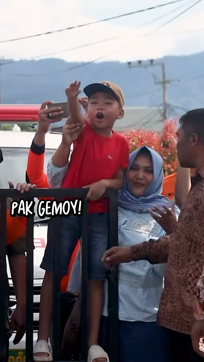 “Pak Gemoy!” sapaan polos anak kecil untuk Pak Prabowo yang bikin senyum-senyum🥰#prabowosubianto