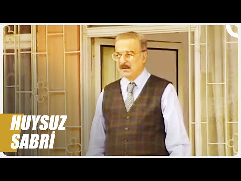 Sabri Bey'in Huysuzluğu Üzerinde | Bizimkiler Özel Sahneler