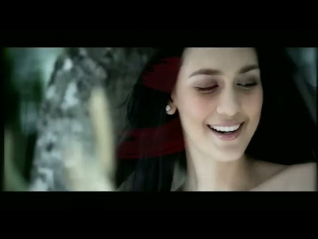 LUNA MAYA ft. DIDE Hijau Daun - Suara (Ku Berharap) (Official Music Video) class=