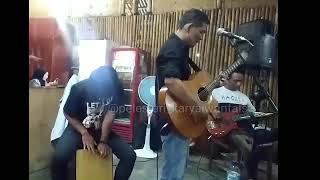 Iwan fals yang tersendiri (cover ragils fals and friend)