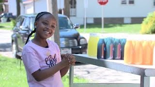 9-year-old girl`s lemonade helps quench thirst and give back to the community