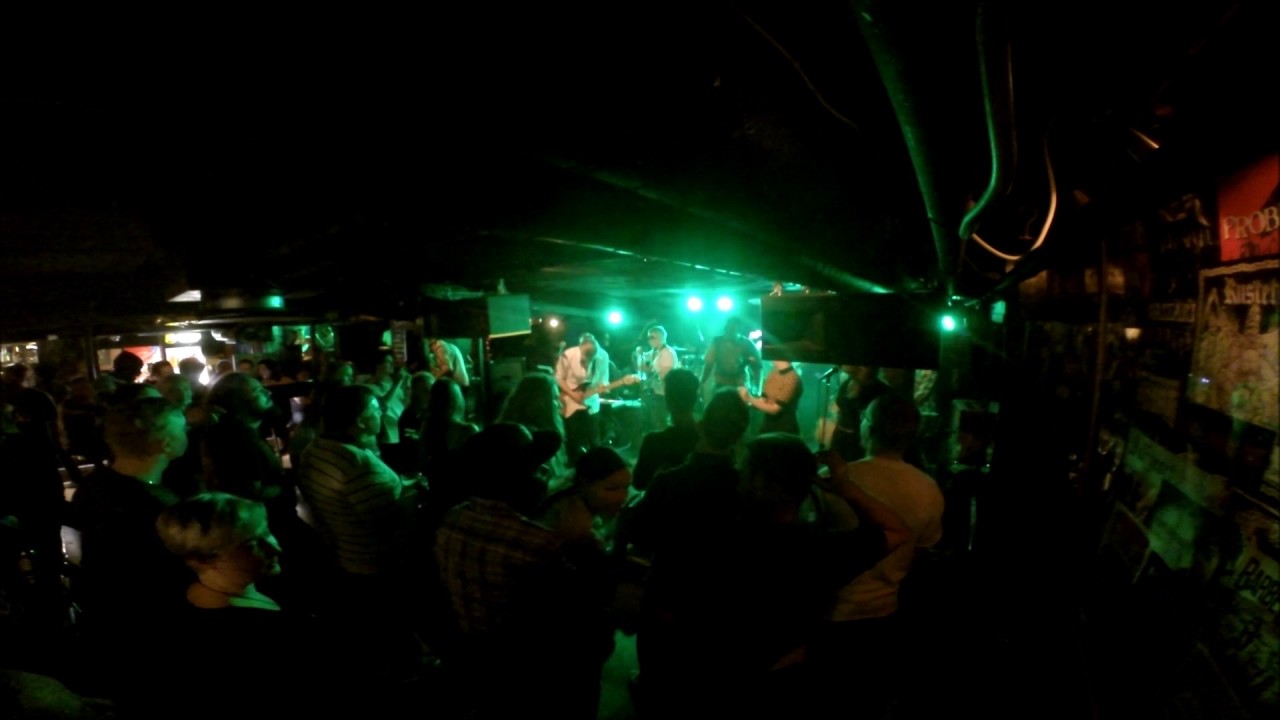 Bamba Tenda - "Jamming" + Running (live @ Rock Bar Monttu 21.01.2017)