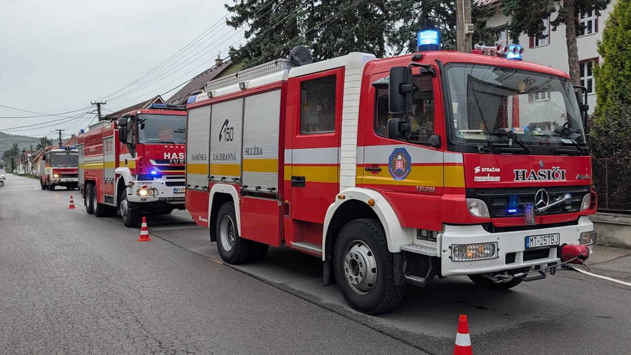 [Výjazd] CAS 20 Iveco, SAHS VW T5, AHZS MB Atego, CAS Iveco Trakker, AR MB Atego - Metz, CAS 25 Liaz