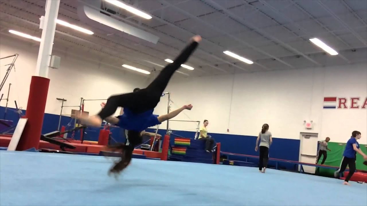 Dayna Huor | Tricking mini sampler