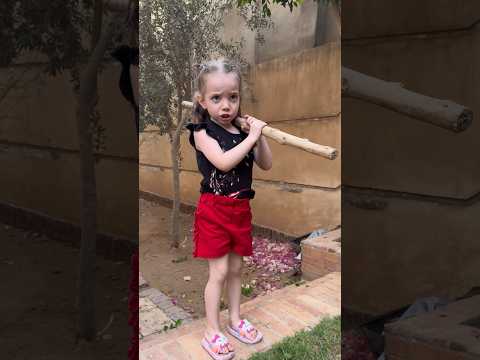 لحقتنا لتضربنا و لكن