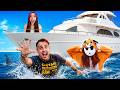 NOS MUDAMOS A UN BARCO CON MANDARINA Y DANI