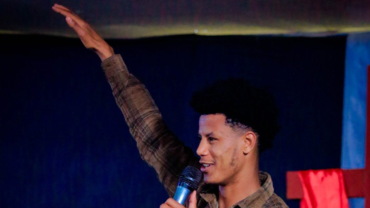 Amazing new worship singer Yohanisi Tolasa with Nagaa Tv Nekemte Na gargaari😭😭😭😭😭😭😭😭