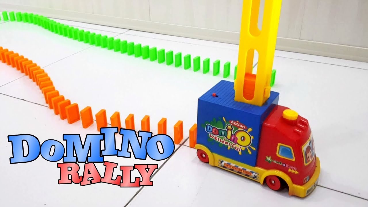 Top 5 WEIRDEST DOMINOES Falling Game - Oddly Satisfying Video [NEW]. 