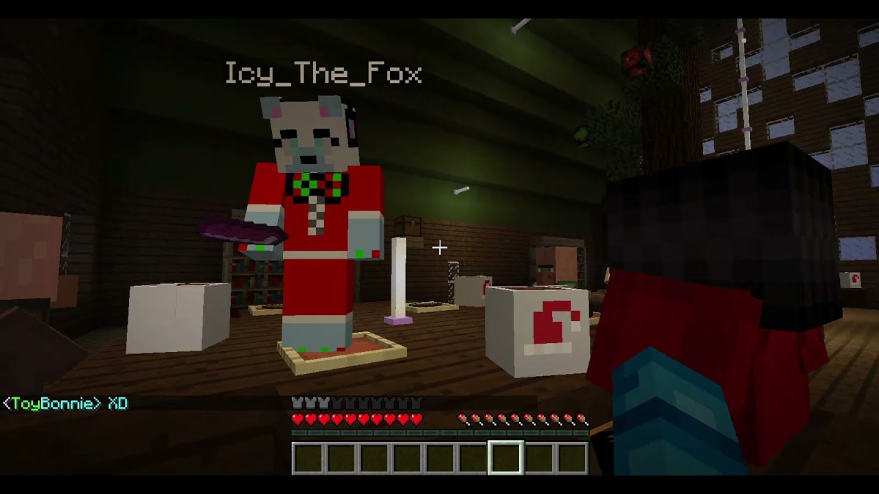 Find The Button: Santa's Village! (Merry Christmas!)