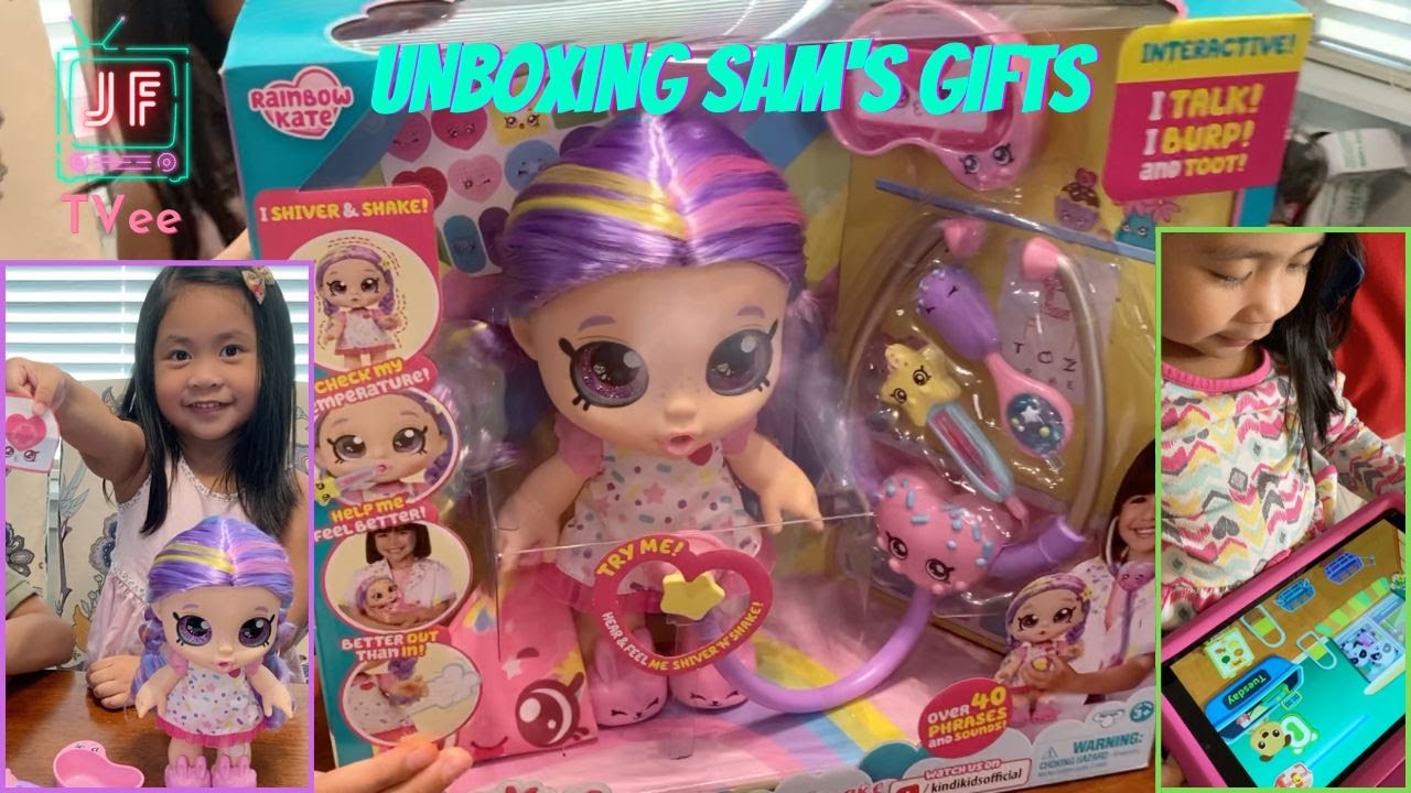 Unboxing Sam's gifts