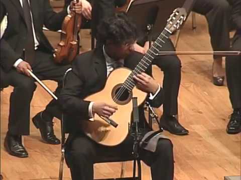 Rodrigo: Concierto de Aranjuez. OFUNAM 2013, Jan Latham-Koenig, Director, Pablo Garibay, guitarra