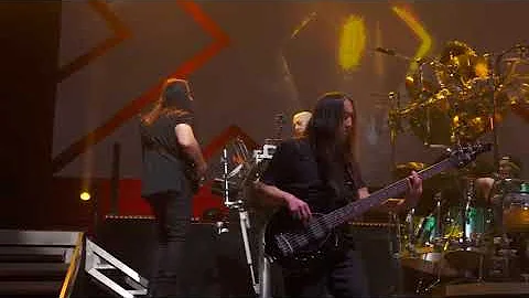 Dream Theater - Finally Free (Live) | What an Outr...