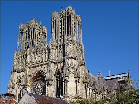 Videó: A Franciák Más Világbeli Arcokat Látnak A Notre Dame De Paris Tűzvészében - Alternatív Nézet