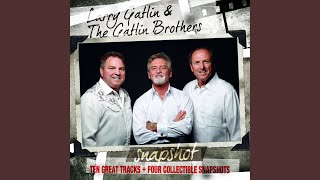 Video thumbnail of "Larry Gatlin & The Gatlin Brothers Band - I Don't Wanna Cry"