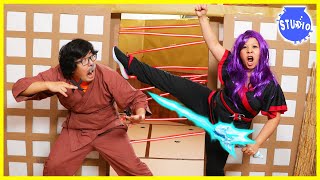 Secret Ninja Spy VS Ryan’s Mommy! Escape the Ninja Obby Giant Box Fort