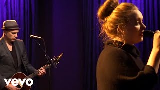 Adele - Chasing Pavements (Live at AOL Sessions) Profile