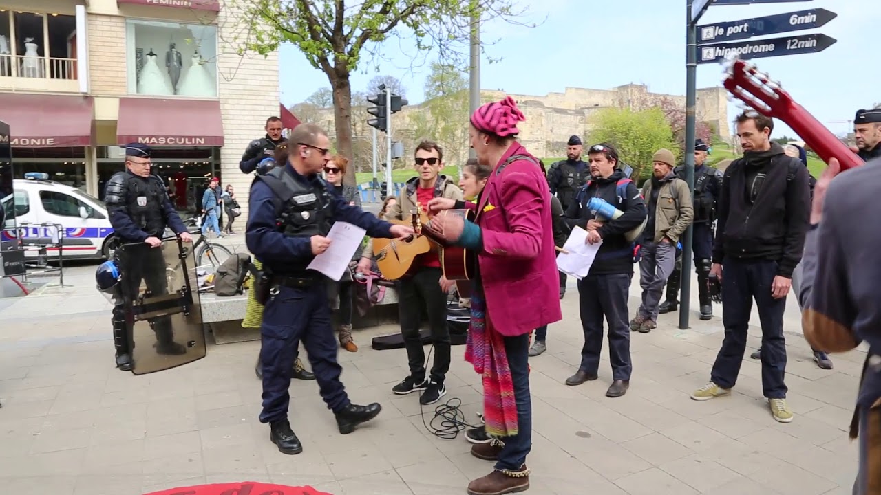 Des Chanteurs Verbalisés à Caen Dans Le Périmètre Interdit Aux Manifs