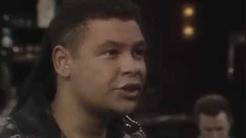 Backwards Bar Room Brawl? - Red Dwarf
