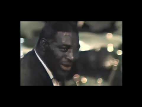Howlin Wolf Smokestack Lightning 1964