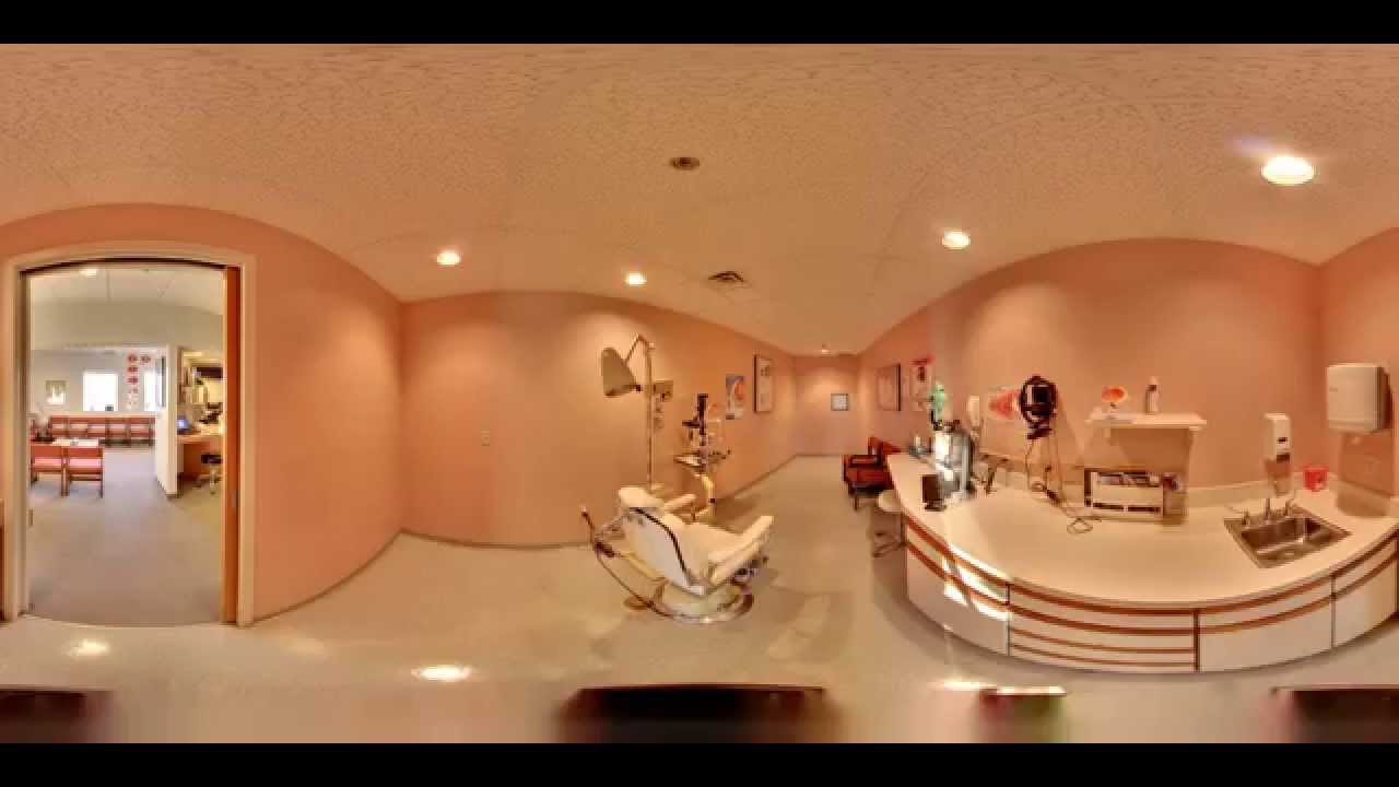 Bloomberg Eye Center (360° virtual tour)