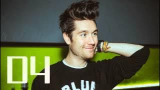 [HD] Dan Smith Vocal Range (F2 - F5) [Bastille]