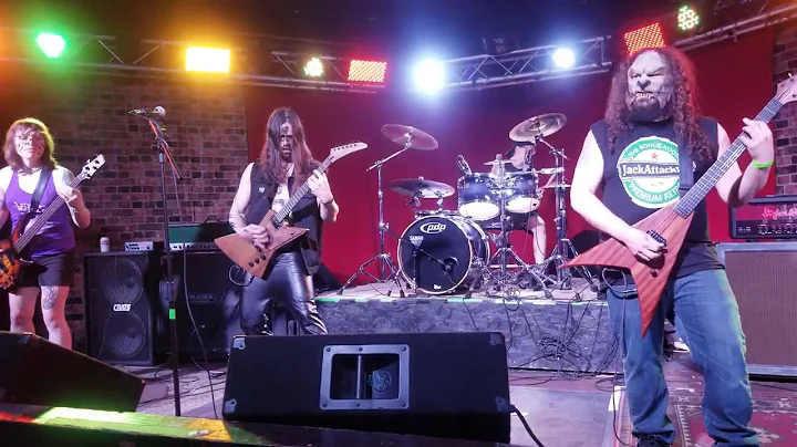 Wandering Oak-Riastrad Live in Rochester, NY 05/01...