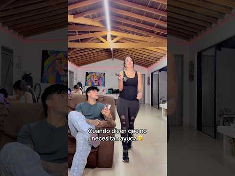 Cuando ADRI dice que no necesita ayuda😱🤣