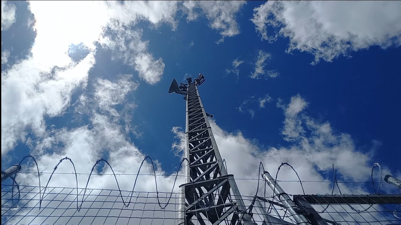 Cena Assustadora 😨 Torre de Celular Balançando em São Bento do Una – PE