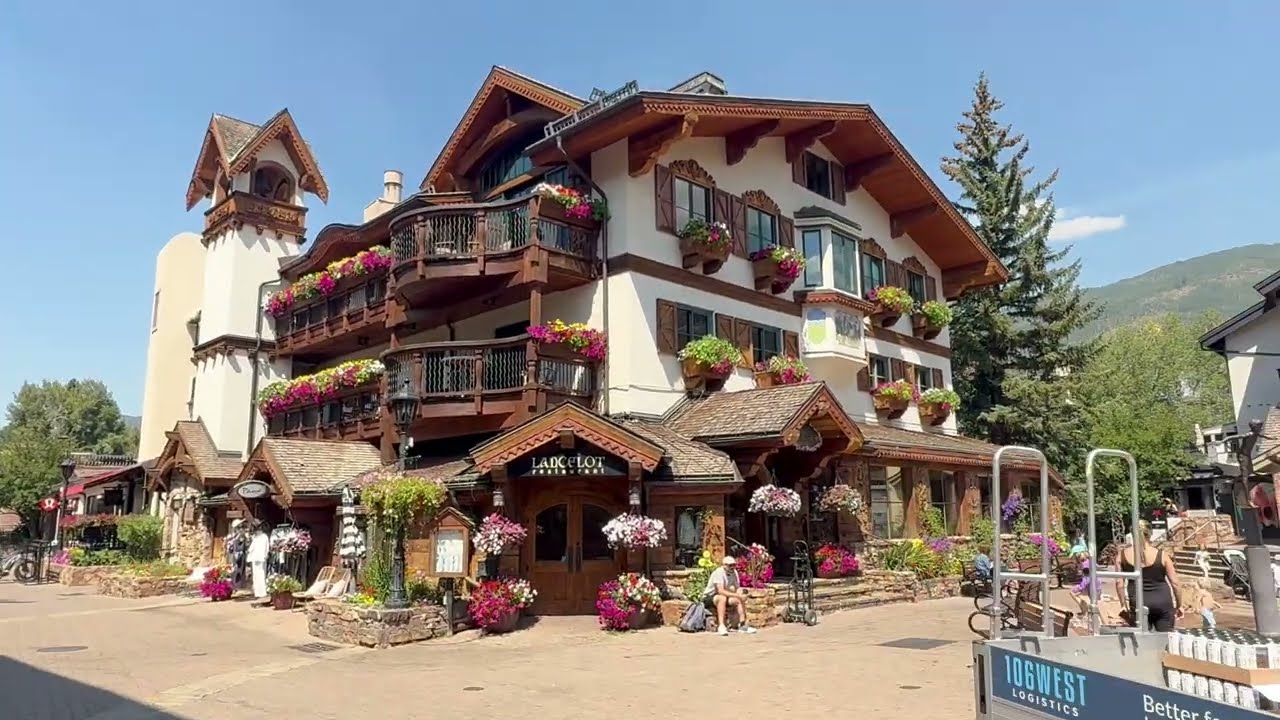 Vail Village, Vail, Colorado 🇺🇸 Walking Tour