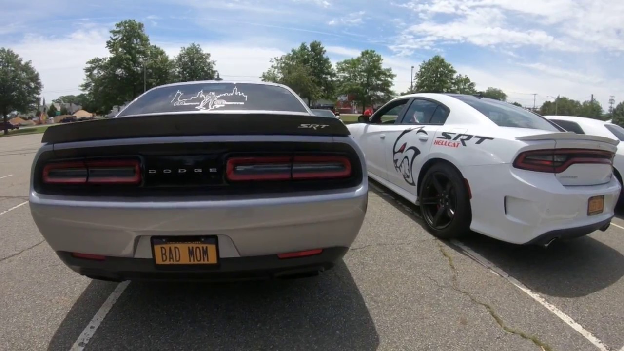 Dodge chargers and challengers are just better then mustangs YouTube