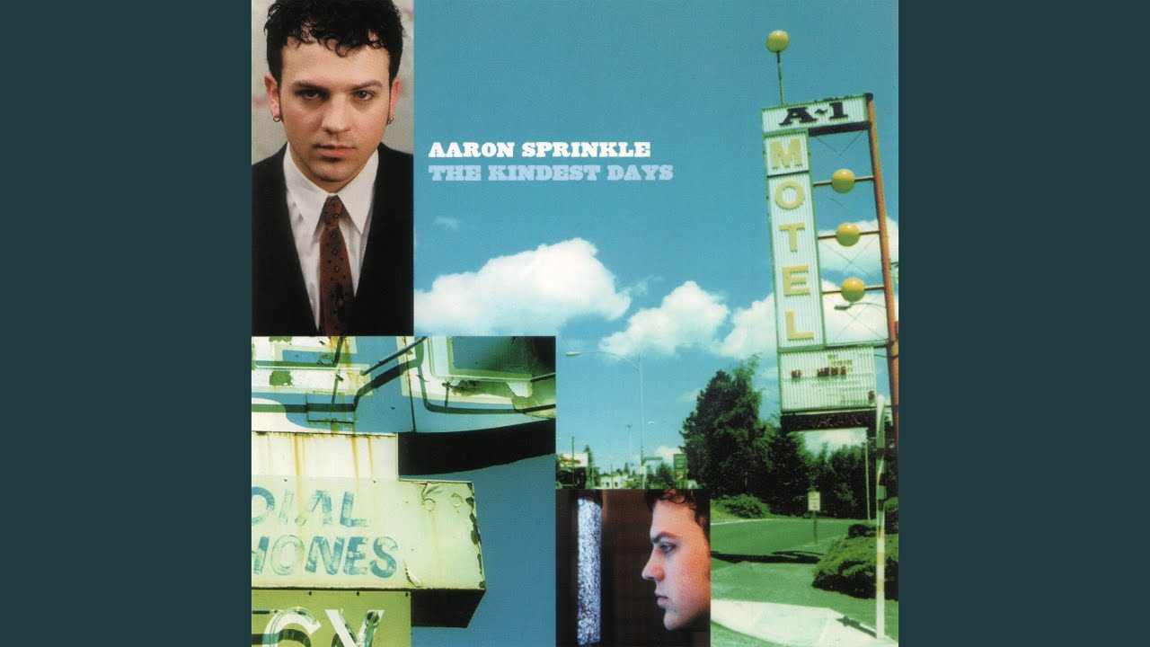 Useless auf YouTube ansehen Useless auf YouTube ansehen