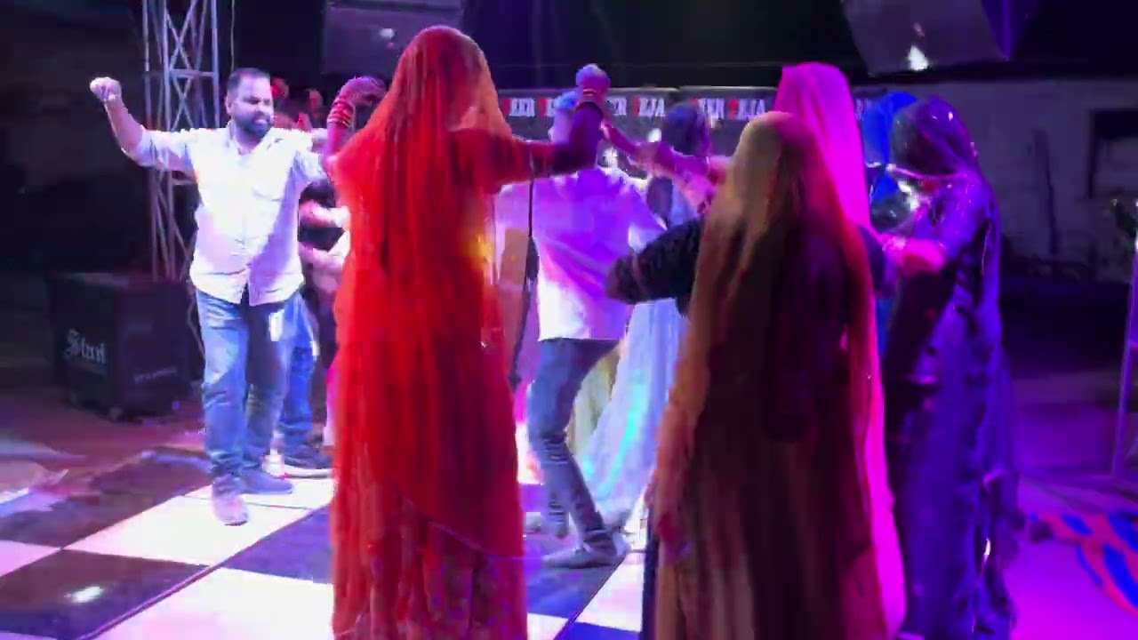 Nacho🙋🏼‍♀️#memories #dj #dance #wedding #rajasthani #familyvlog #yogitchoudhary #support #subscribe 
