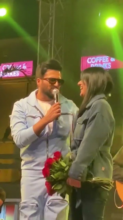 Falak Shabir and Sarah Khan Live #live #happynewyear #happynewyear2023