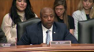 Sen. Scott Emphasizes SVB's Mismanagement,  Highlights Failures During Senate Hearing