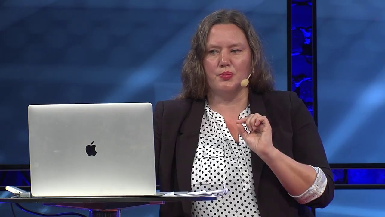 Anna Rosling Rönnlund: Dollar Street - Fighting Mega Misconceptions ...