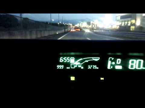 トヨタアクア 高速道路瞬間燃費 速度計表示 Youtube