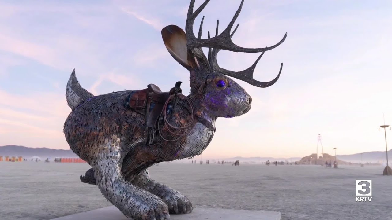 Montana artist creates giant jackalope