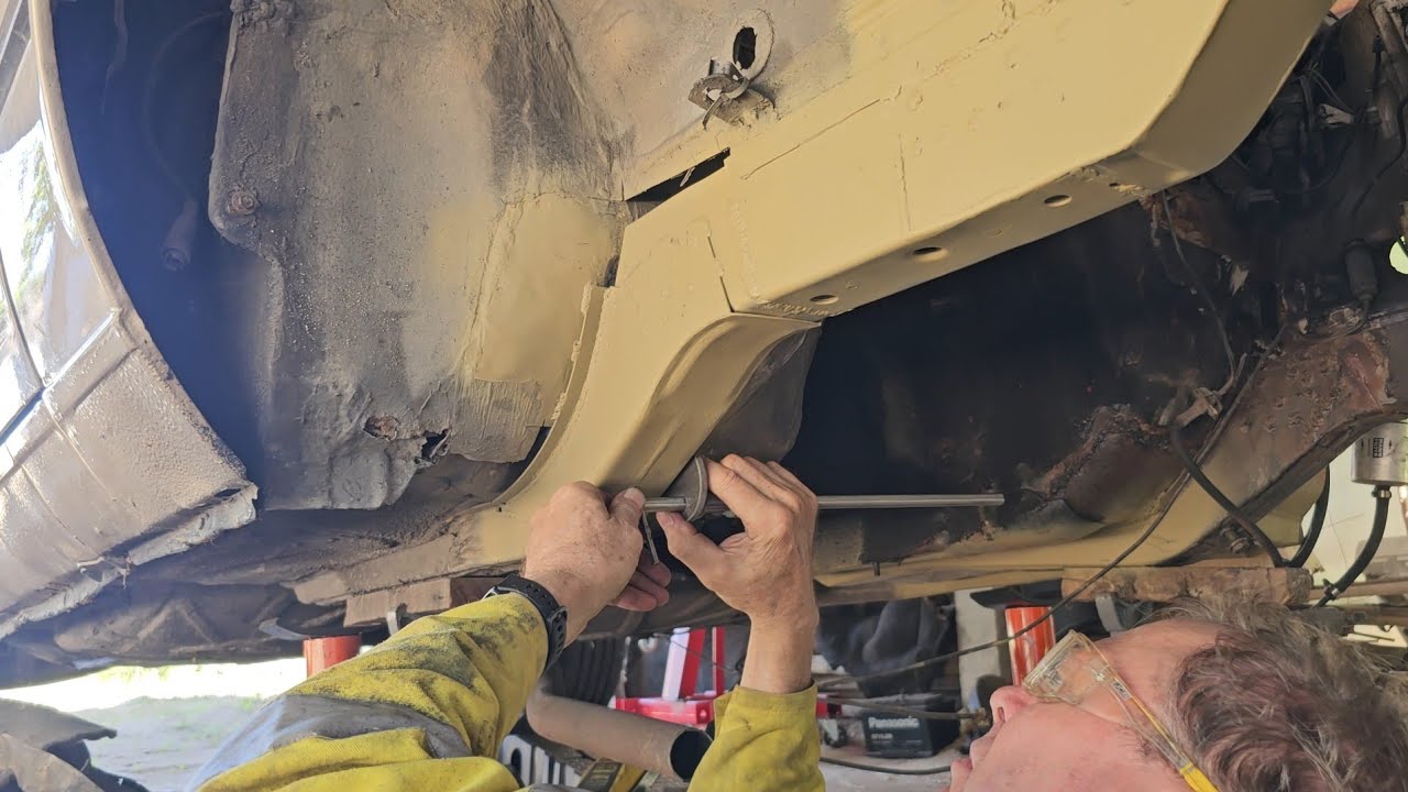 Part 22 - BMW E30 Chassis Rust Repairs - Final Touches - YouTube