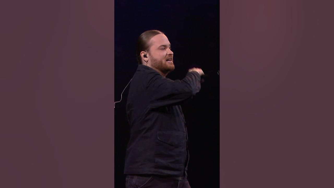 Yves Berendse, Nick Schilder en Donnie gaan helemaal uit hun bol! Yves Berendse, Nick Schilder en Donnie gaan helemaal uit hun bol!