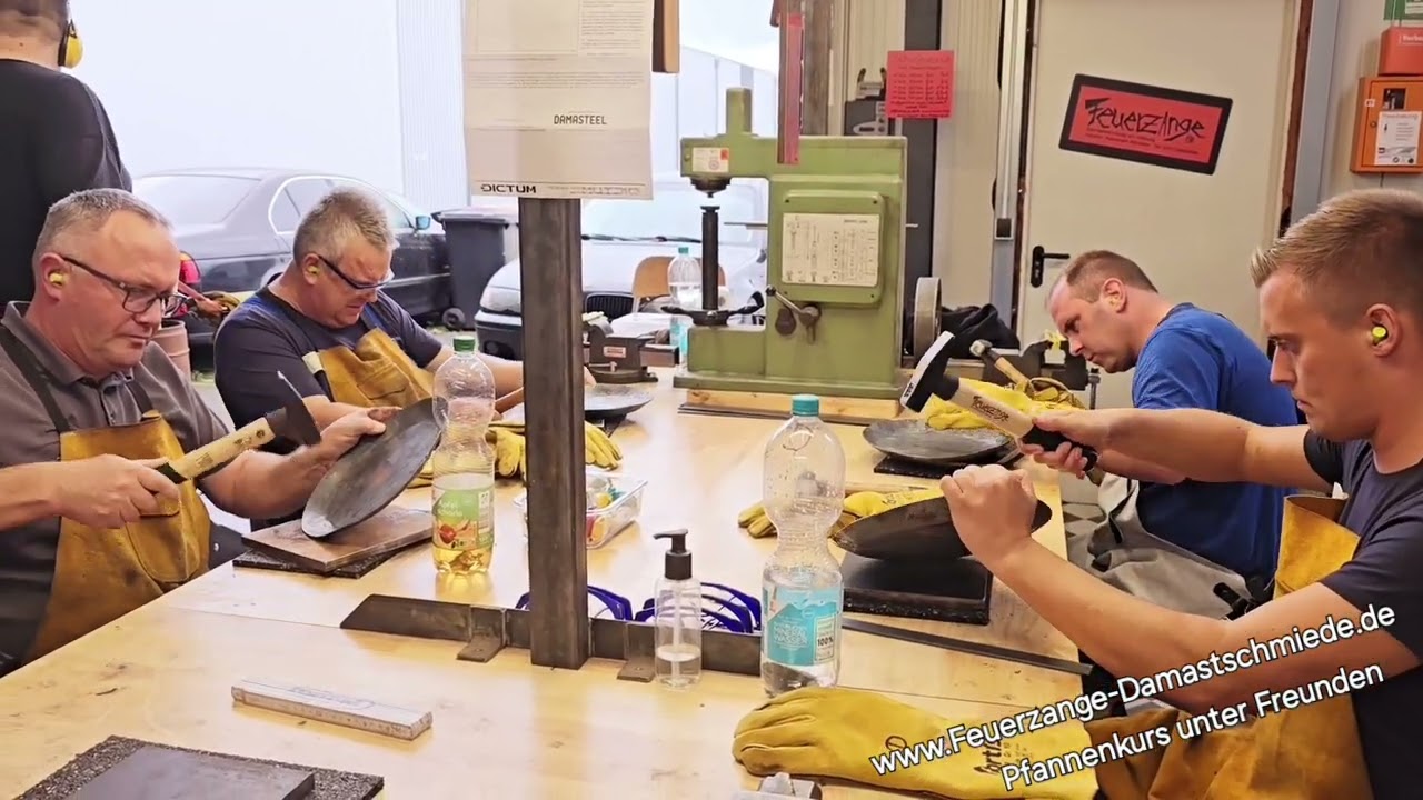 Pfannenkurs unter Freunden in der ‎@feuerzange-damastschmiede 🔥🍳