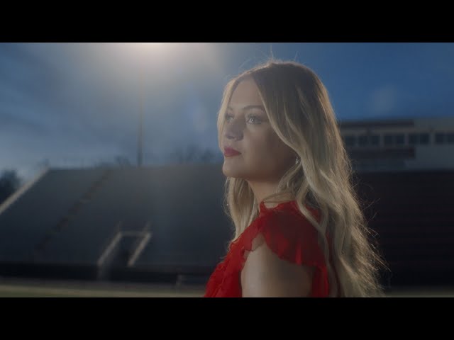 Kelsea Ballerini - half of my hometown (feat. Kenny Chesney) [Official Music Video] class=