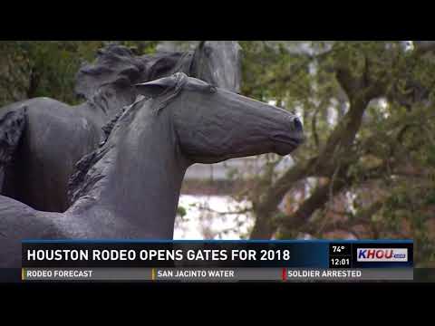 Houston rodeo opens gates for 2018