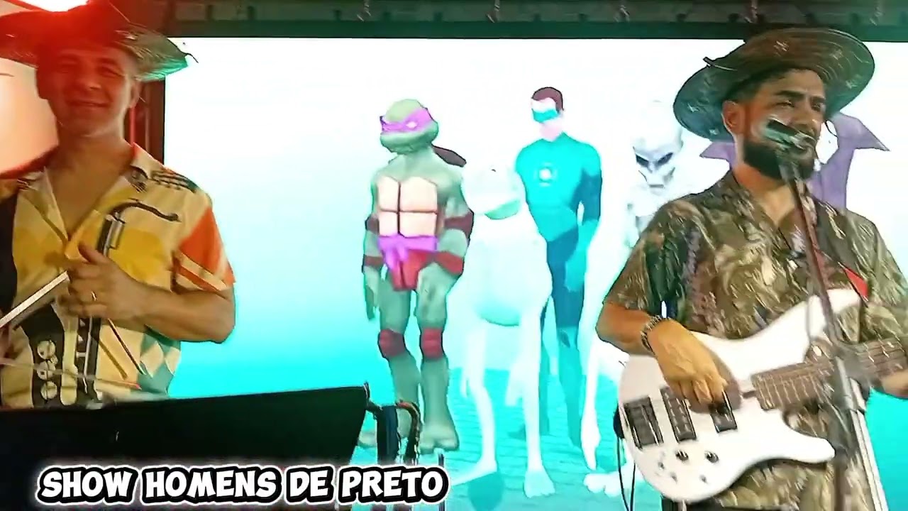 Homens de preto novo