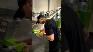 ROQ Tips: Which Way the Screen Moves when Rotating the Registration Knob on a ROQ Automatic Press