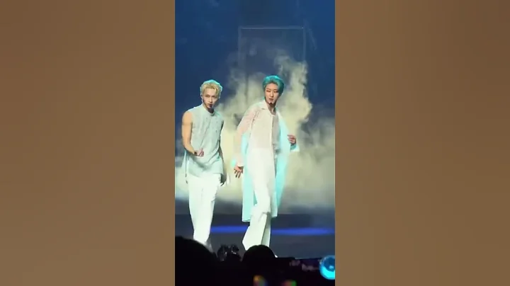 Dino’s reaction on his mistake on the stage🤭😂#dino #seventeen #carat #세븐틴 #디노 #hoshi #the8 #junhui