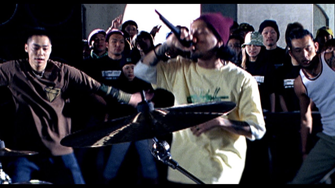 Dragon Ashなどでミクスチャー ロックをメジャーのフィールドでヒットさせた 降谷建志 音 個 知 親 On Co Chi Shin ー