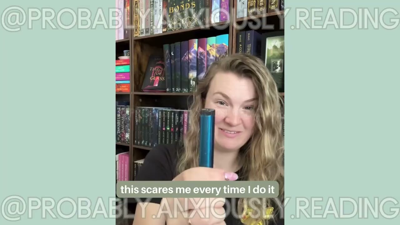 FIGHTSENSE Heavy Duty Pain Pen stun Gun with Flashlight & Pepper Spray