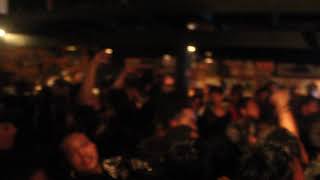 Natterjack  Terbentur Dana  At Broadcast Bar Penonton Membludak