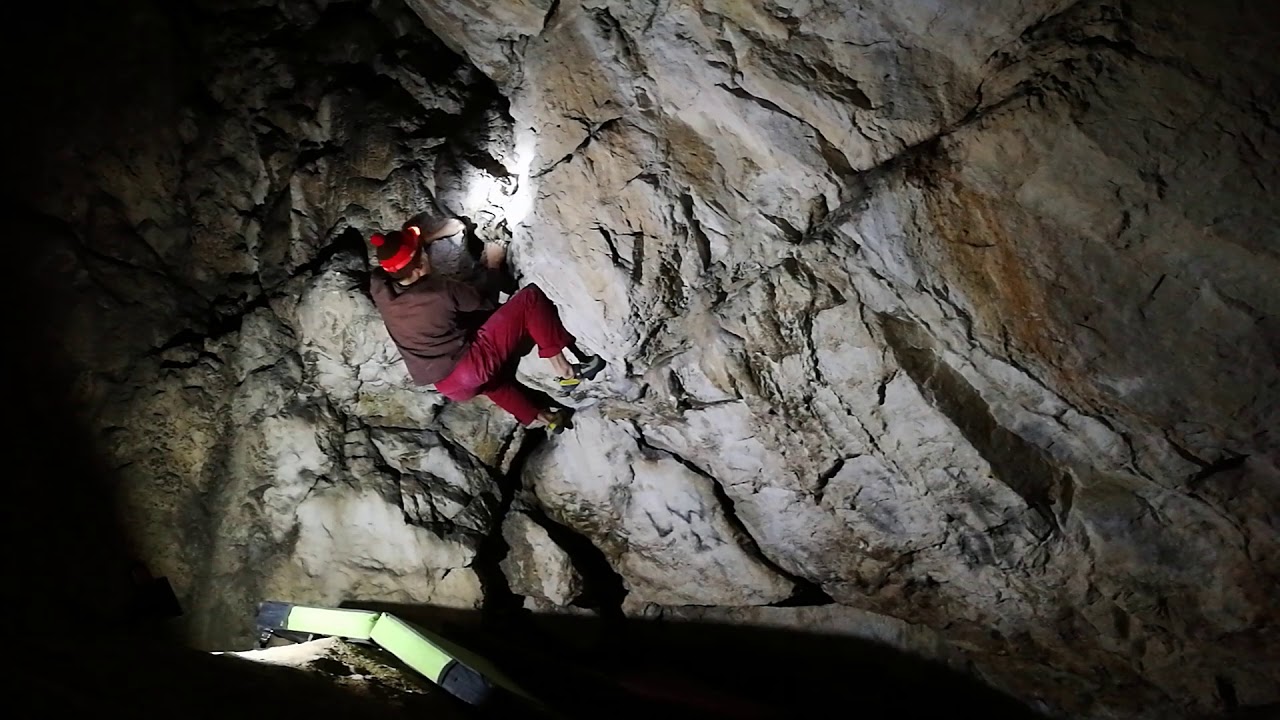 LW2X 7A (Moravský kras, Holštejn, Lidomorna)