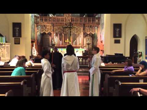 Video: Catholic acolyte yog dab tsi?